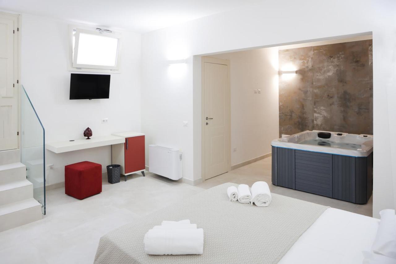 B&B Le Due Corti Matino Exterior photo
